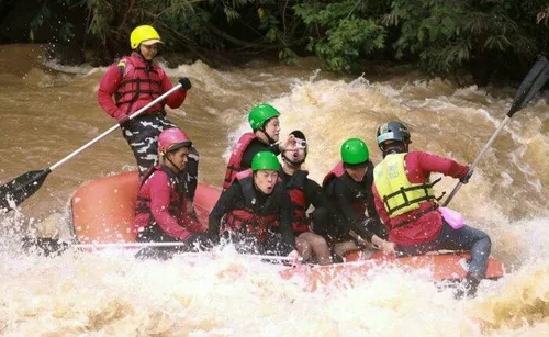 บ้านพักริมน้ำเข็ก