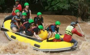 ล่องแก่งลำน้ำเข็ก เฮ้วทัวร์